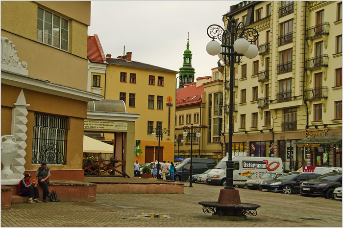 Ивано-Франковск. Украина. Фото города.