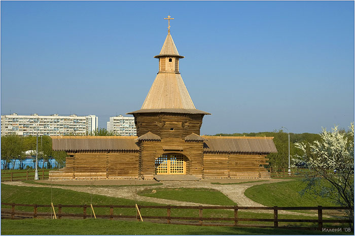 Коломенское. Надвратная башня Николо - Карельского монастыря