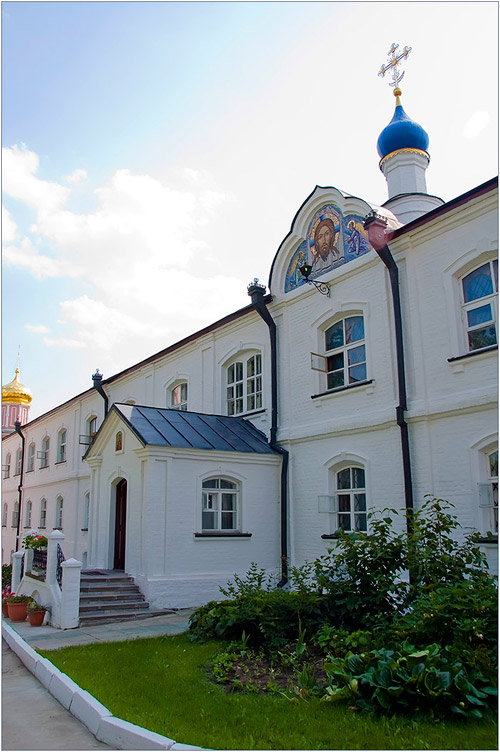 Иоанно-Богословский монастырь и святой источник в Пощупово
